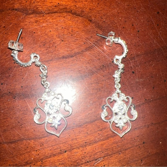 Avon Drop Necklace And Earrings Set Silvertone Vintage Obsolete - Picture 8 of 10